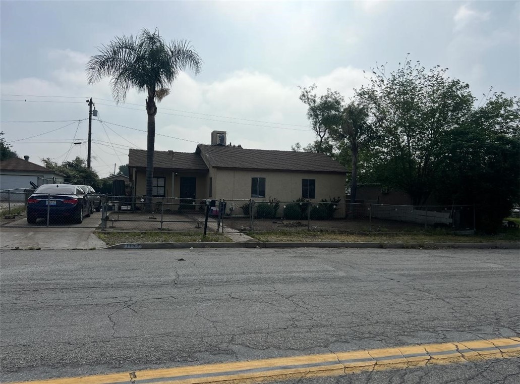 9153 Beech Avenue Property Photo 1