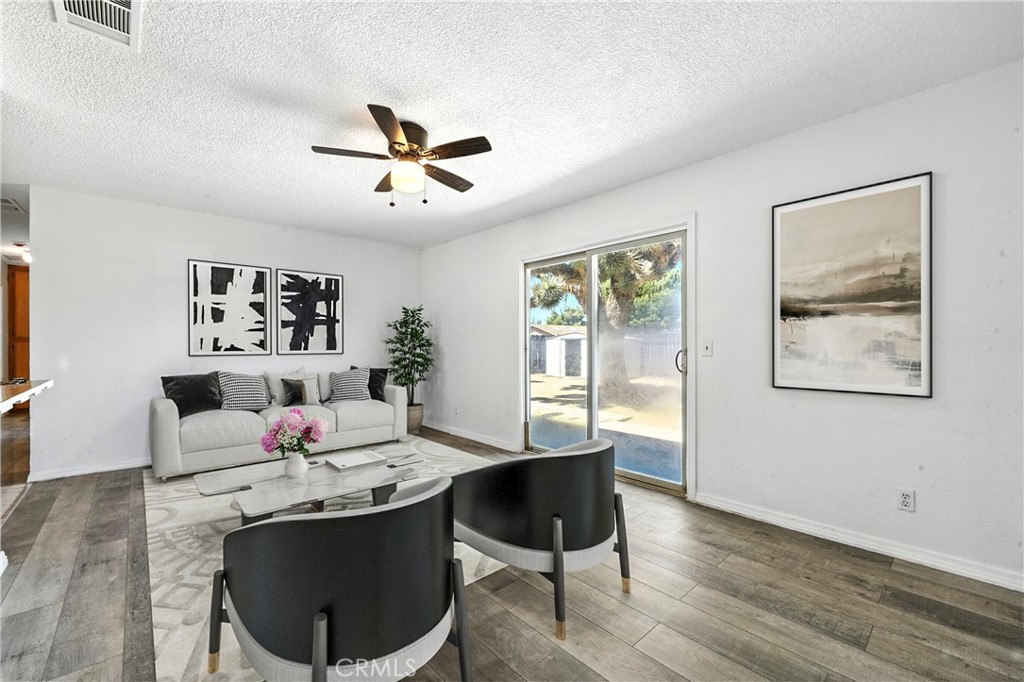 7535 Kenyon Avenue Property Photo 1