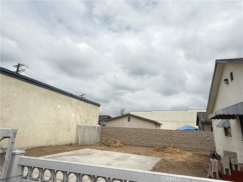 15359 Illinois Avenue Property Photo 16
