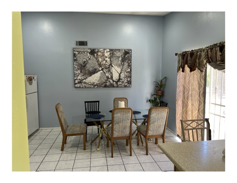 17053 Pinedale Court Property Photo 6