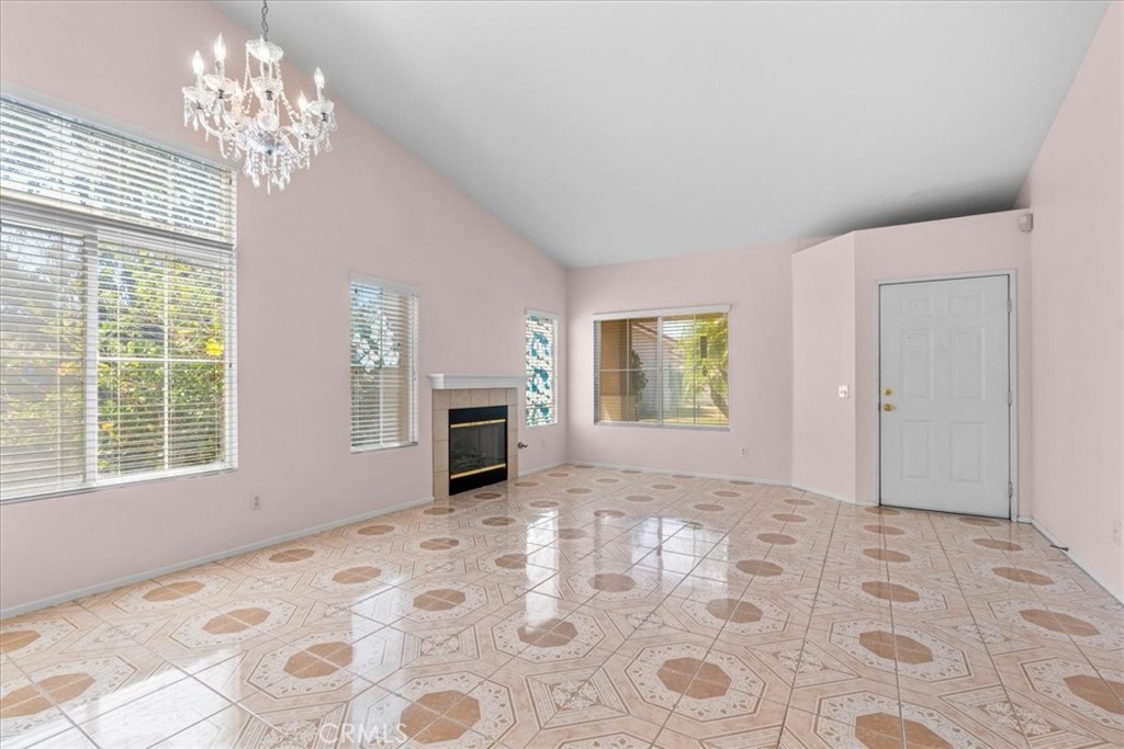 15245 Tulip Court Property Photo 6