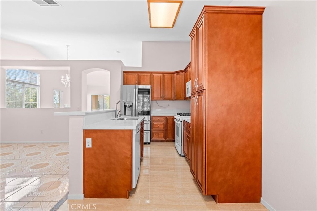 15245 Tulip Court Property Photo 10