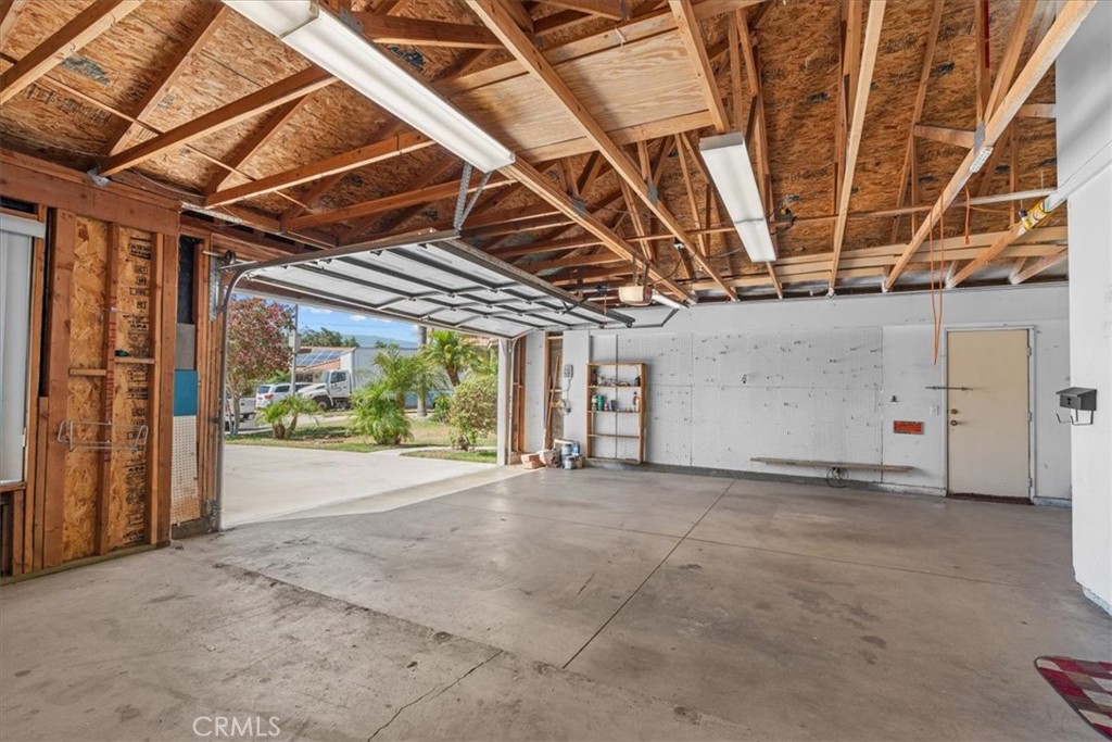 15245 Tulip Court Property Photo 32