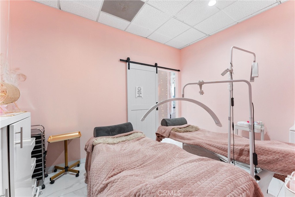 1050 E Imperial Highway Property Photo 30