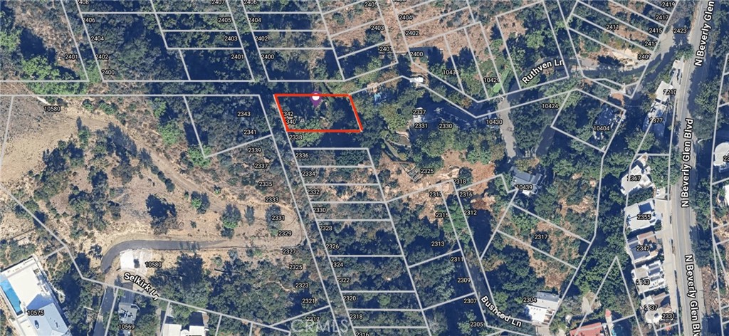 2342 N Dellwood Property Photo 1