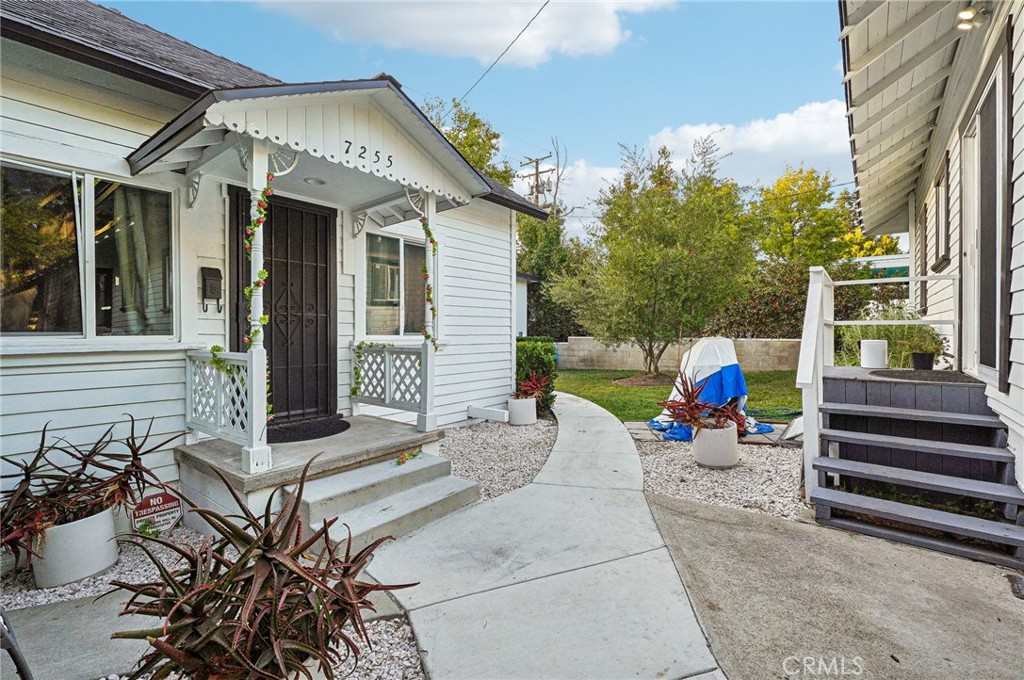 7251 Painter Avenue 7255 Property Photo 7