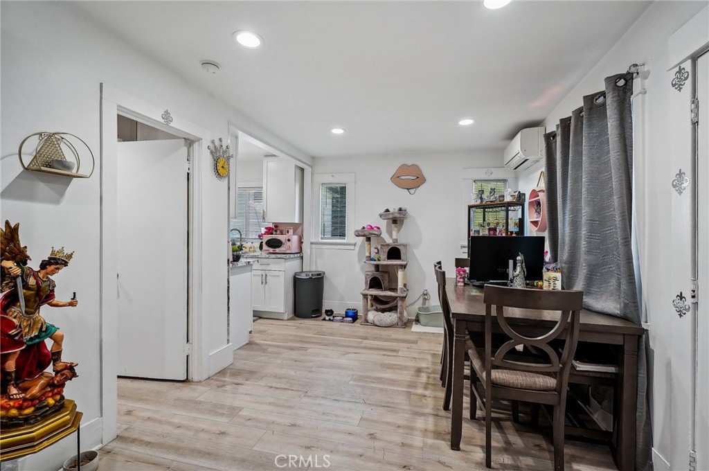 7251 Painter Avenue 7255 Property Photo 22