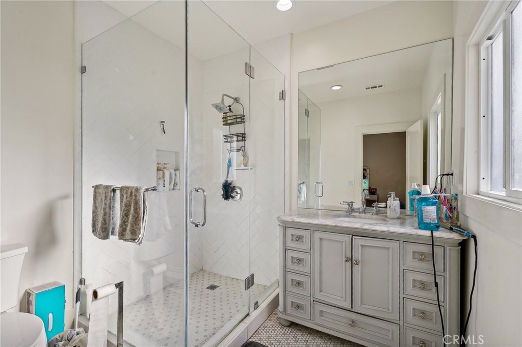 7251 Painter Avenue 7255 Property Photo 43