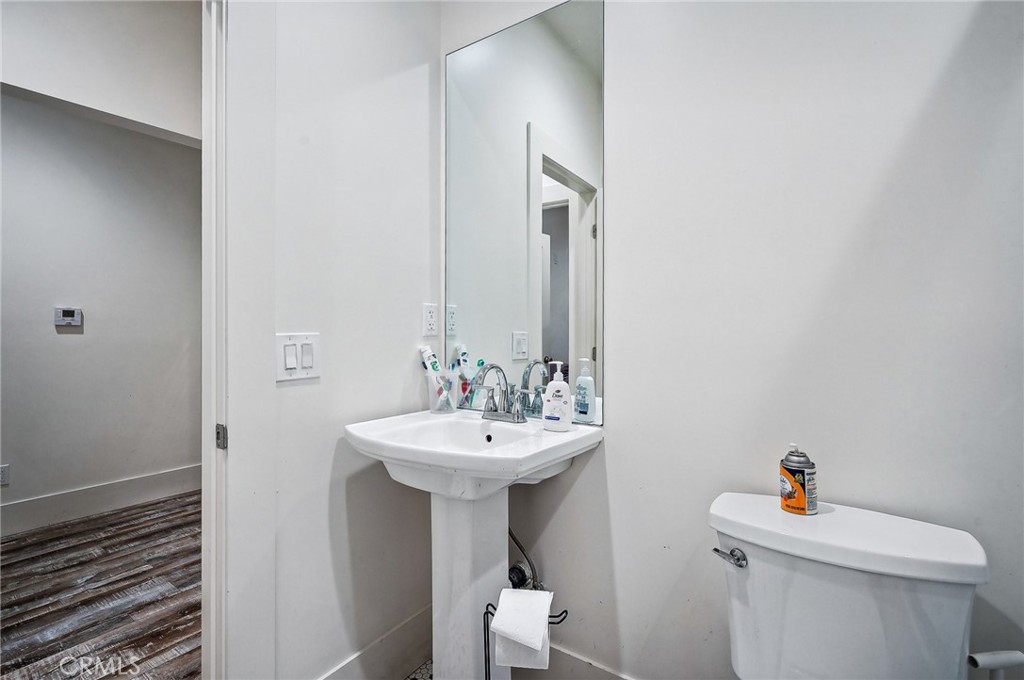 7251 Painter Avenue 7255 Property Photo 45