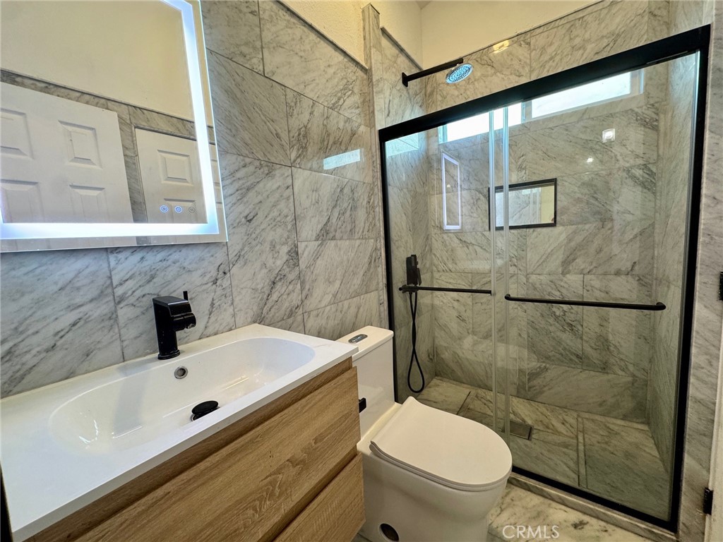 1238 Magnolia Avenue Property Photo 12