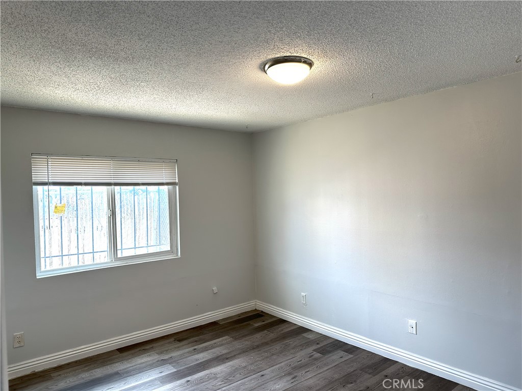8616 N Loop Boulevard Property Photo 28