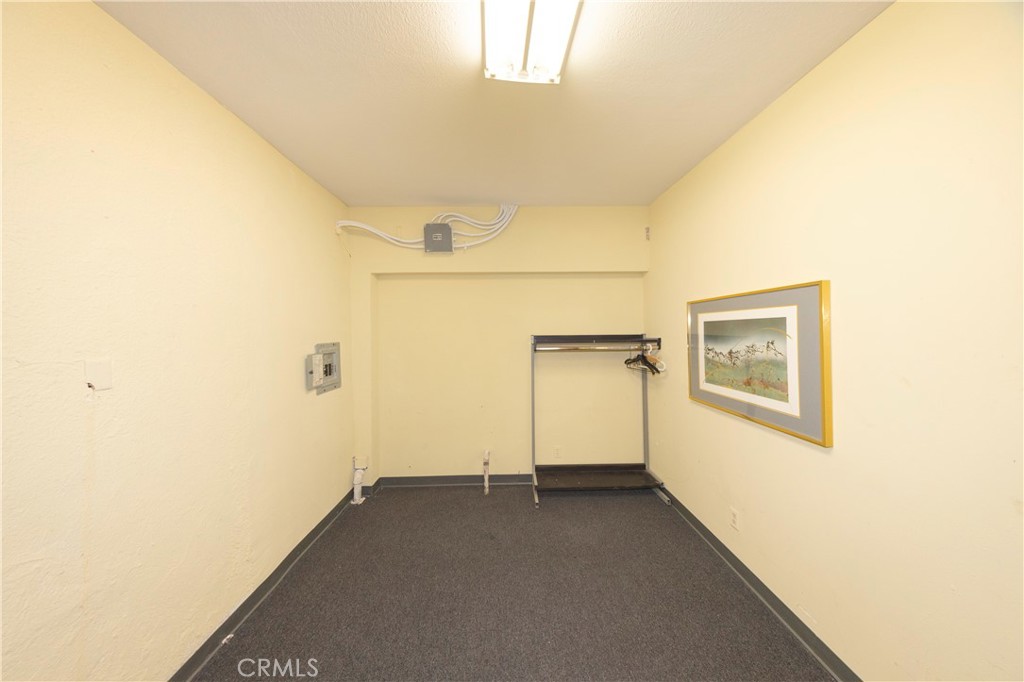 5239 Atlantic Avenue Property Photo 23