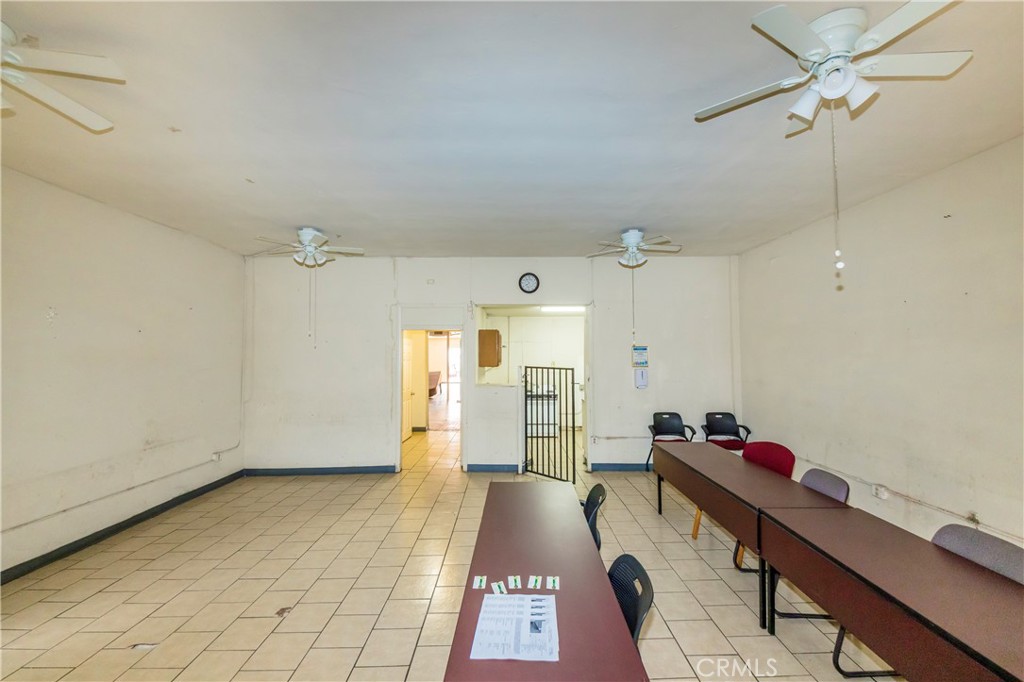 5239 Atlantic Avenue Property Photo 28