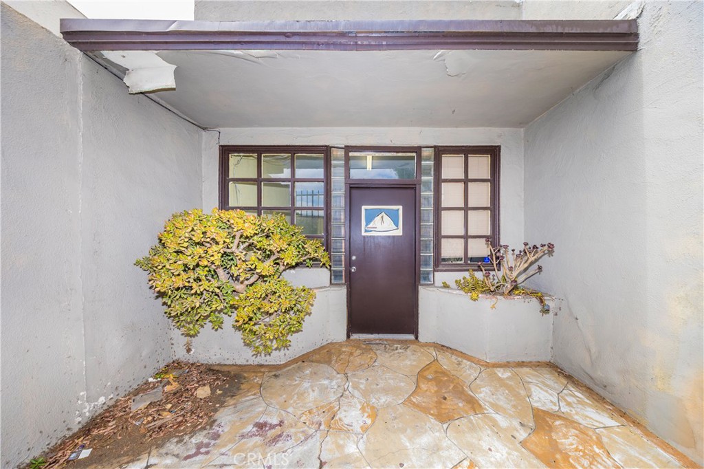 5239 Atlantic Avenue Property Photo 33