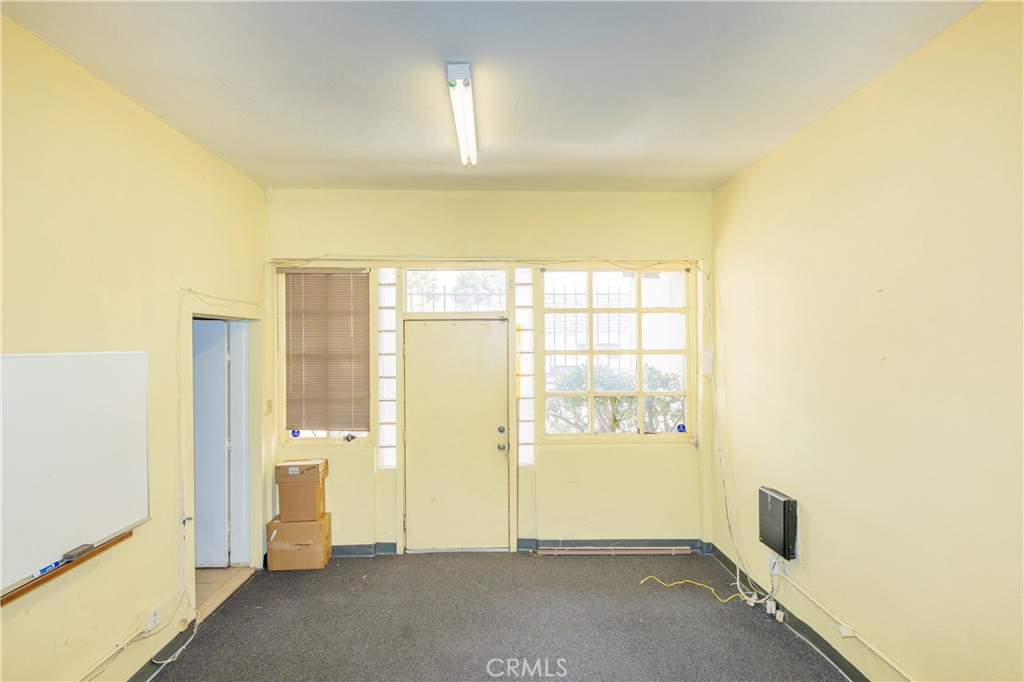 5239 Atlantic Avenue Property Photo 37