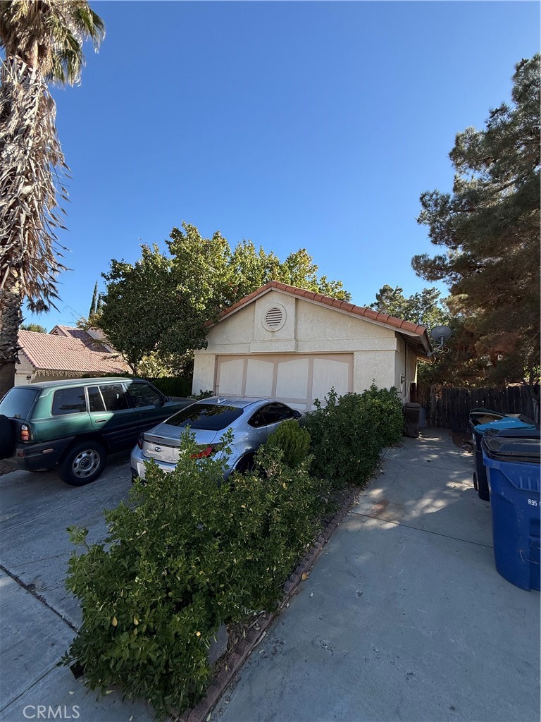 3160 Crowne Drive Property Photo 3