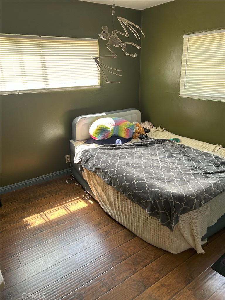 1233 1223 West 33rd Street Property Photo 11