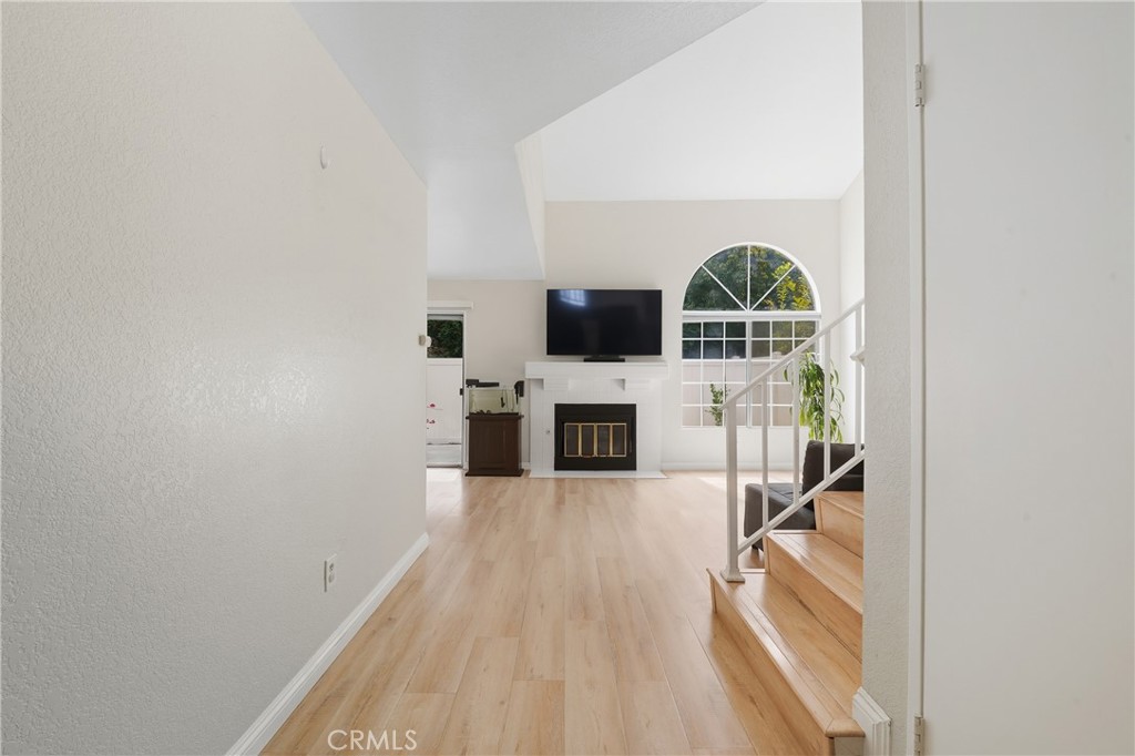 13163 Pinnacle Ct Property Photo 7