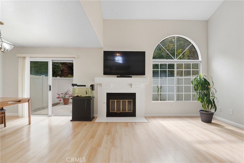 13163 Pinnacle Ct Property Photo 9