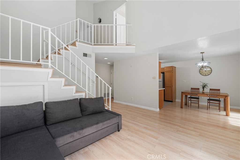 13163 Pinnacle Ct Property Photo 10