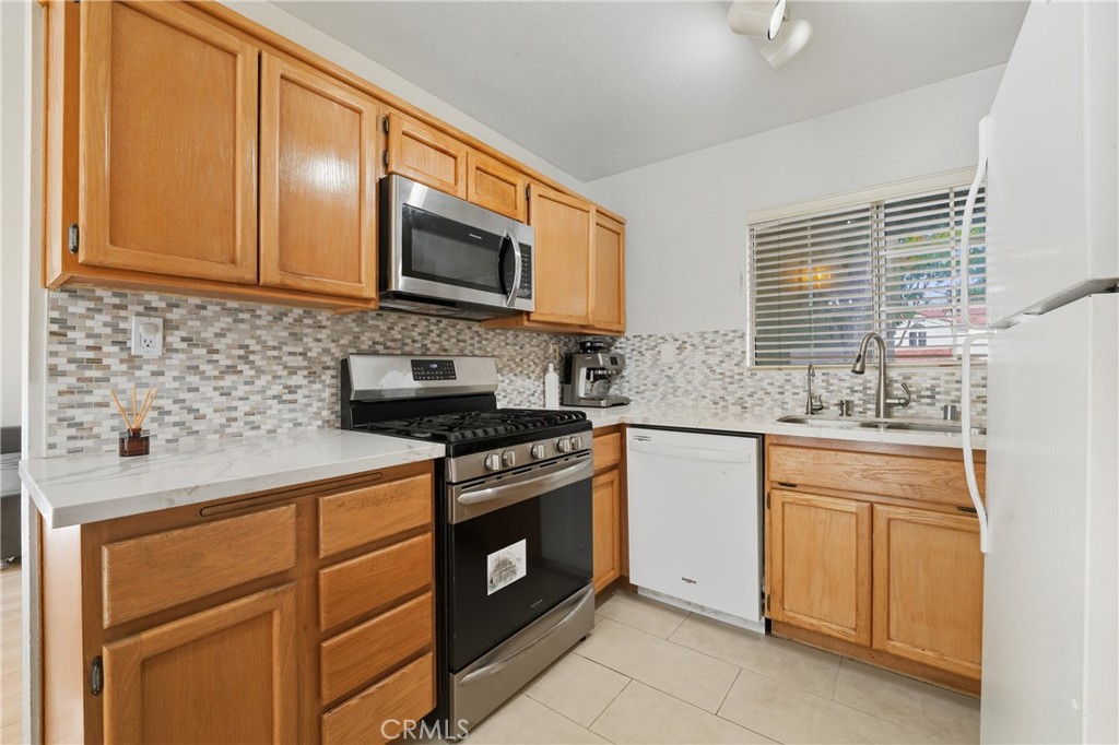 13163 Pinnacle Ct Property Photo 15