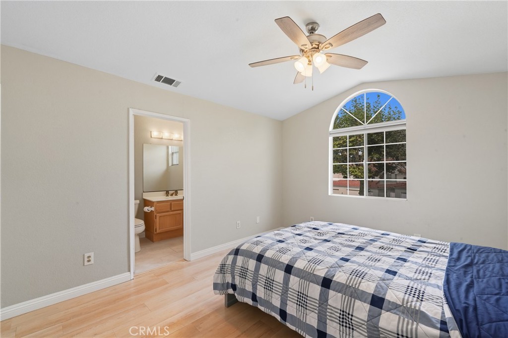 13163 Pinnacle Ct Property Photo 28