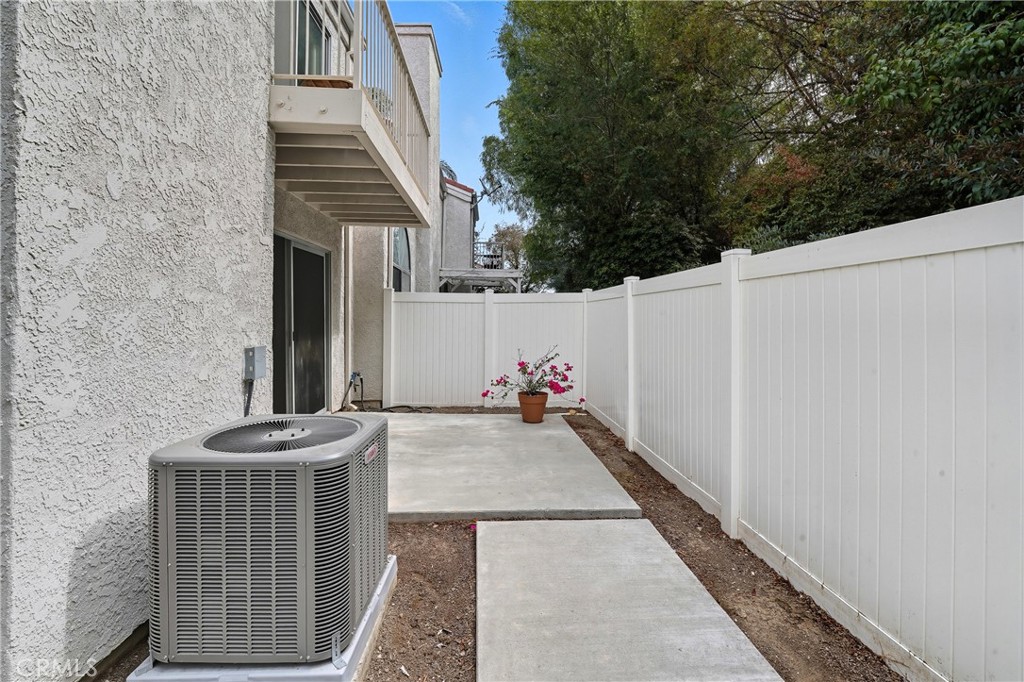 13163 Pinnacle Ct Property Photo 31