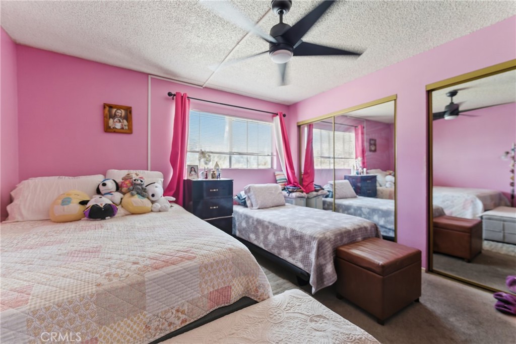 2526 Flower Street Property Photo 15