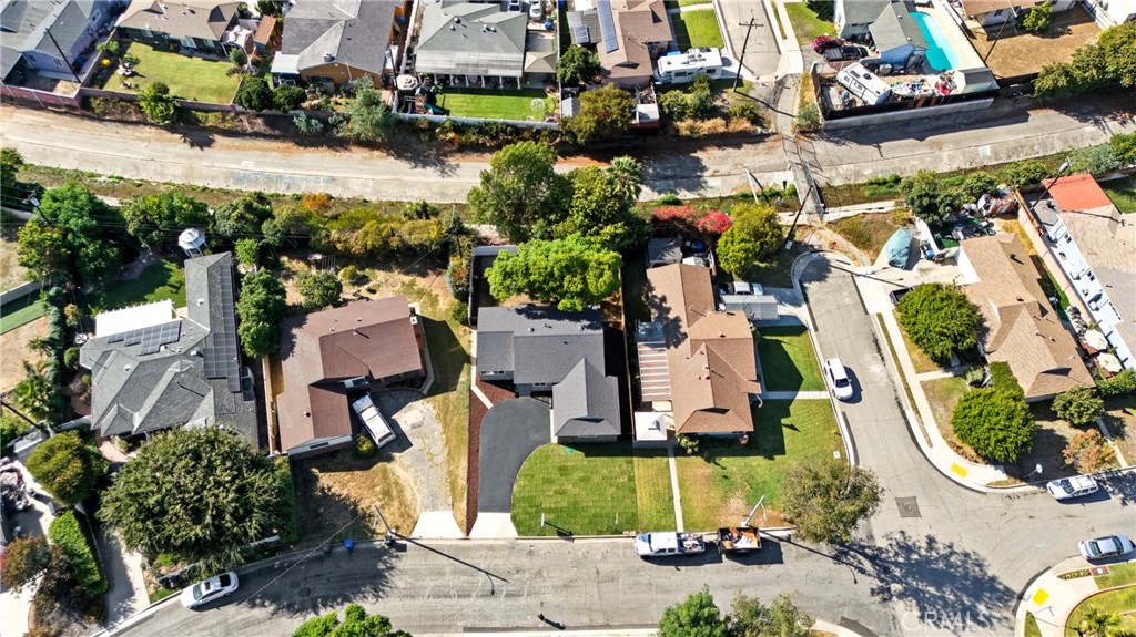 12311 Moline Drive Property Photo 3