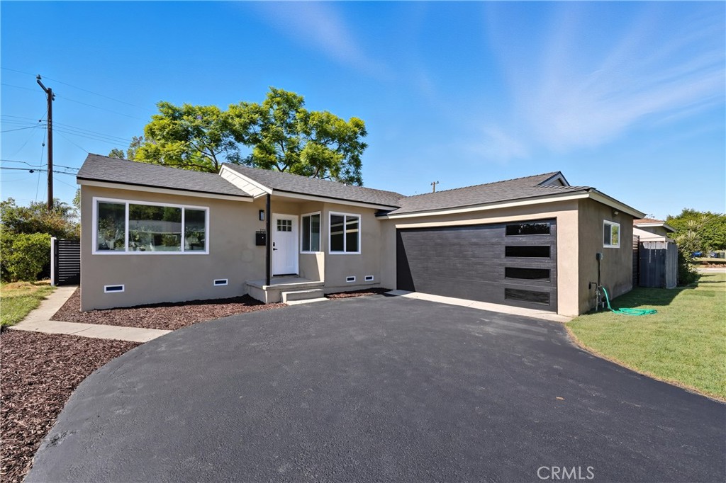 12311 Moline Drive Property Photo 6