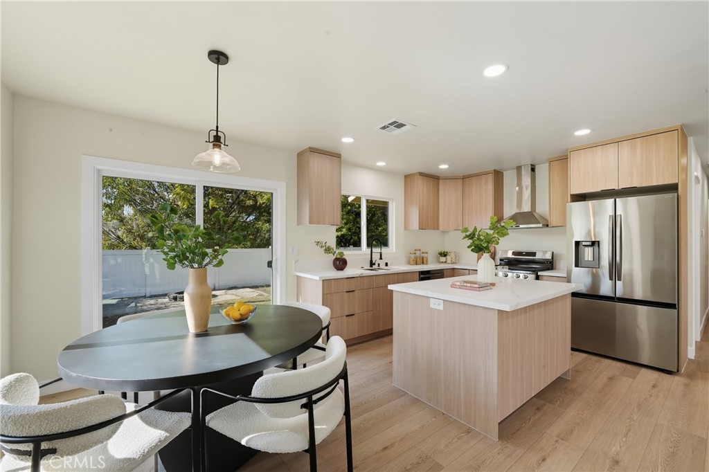 12311 Moline Drive Property Photo 12