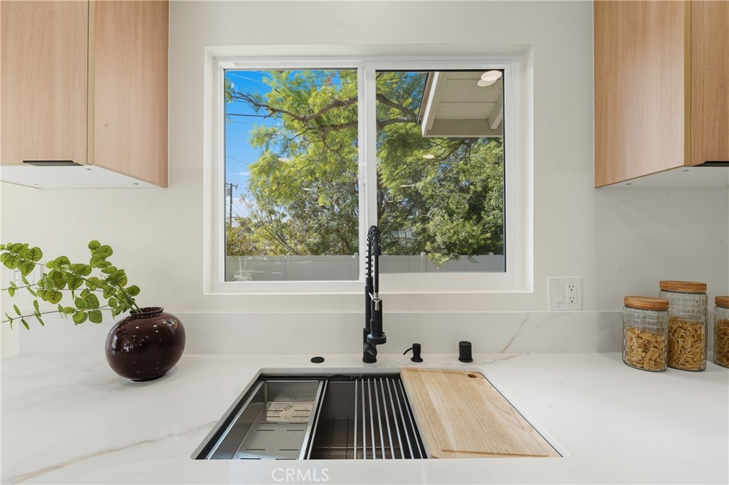 12311 Moline Drive Property Photo 16