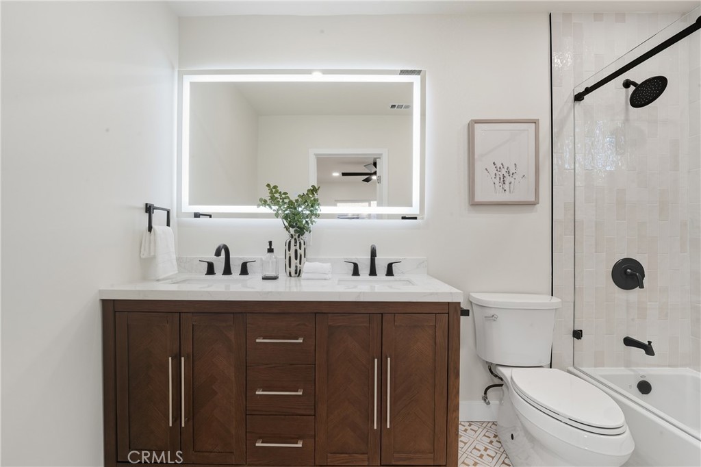 12311 Moline Drive Property Photo 32