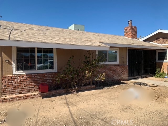 12494 Hickory Avenue Property Photo