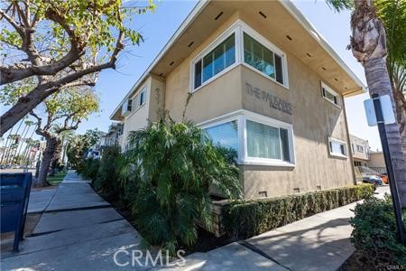 12 3rd Place Property Photo 1