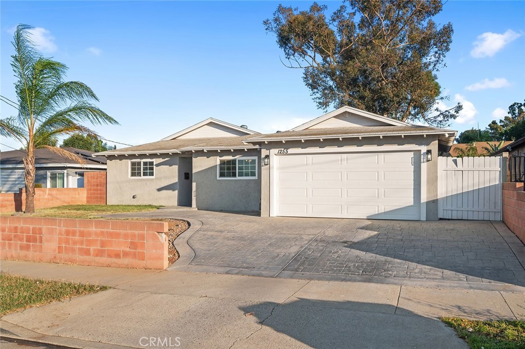 1255 Jadestone Property Photo 1