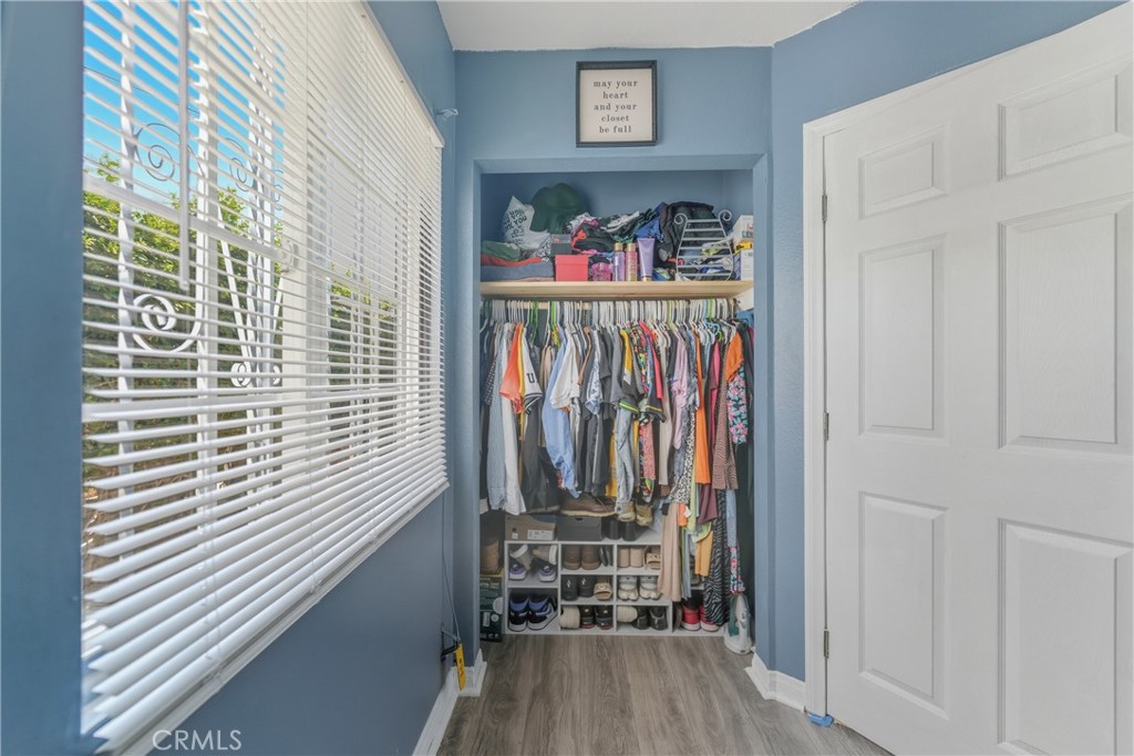 907 E 109th Place Property Photo 42