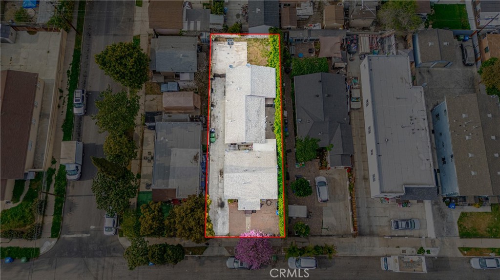 907 E 109th Place Property Photo 47