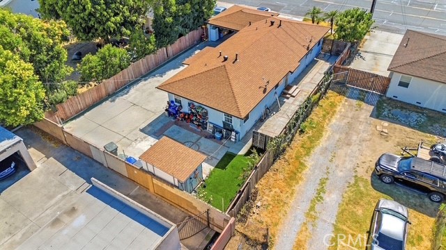 7122 Stanton Ave Property Photo 4
