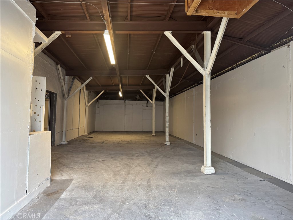 5867 Crocker Property Photo 4