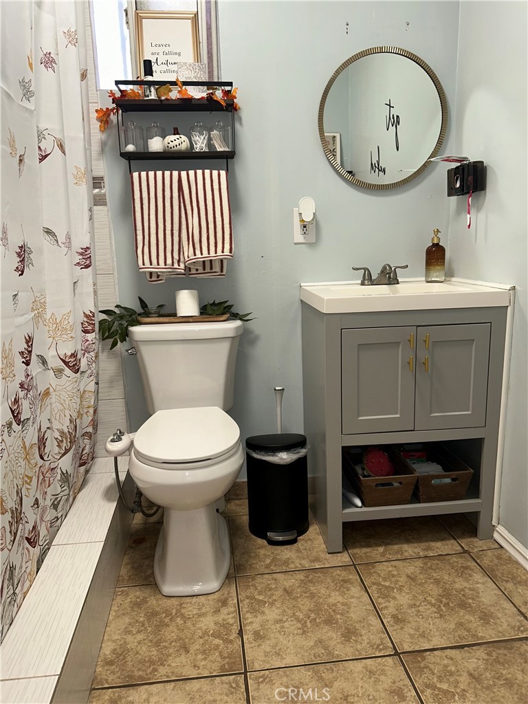 222 W 87th Property Photo 39