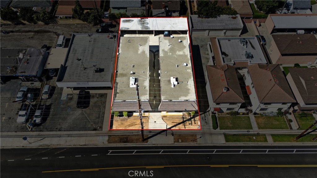 12143 Downey Avenue Property Photo 34