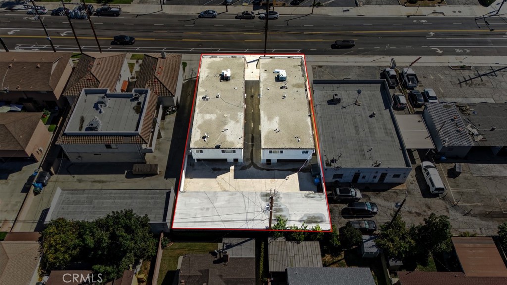 12143 Downey Avenue Property Photo 35