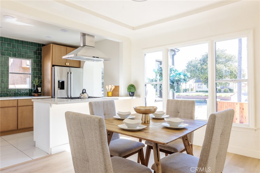 2127 W 76th Property Photo 14