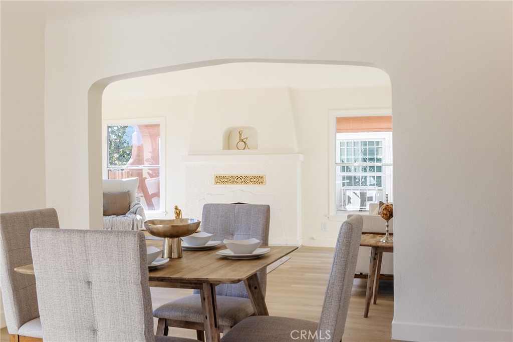 2127 W 76th Property Photo 16