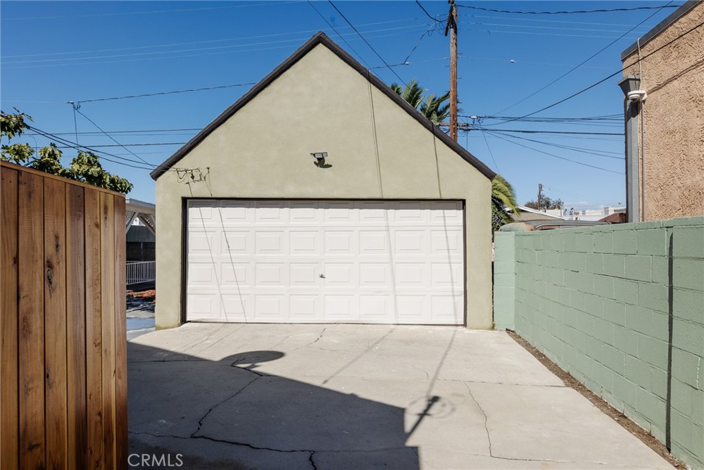 2127 W 76th Property Photo 39