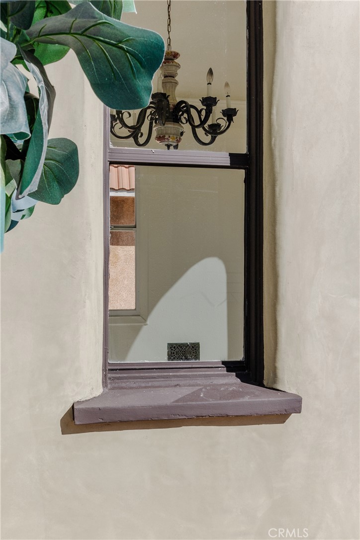 2127 W 76th Property Photo 48