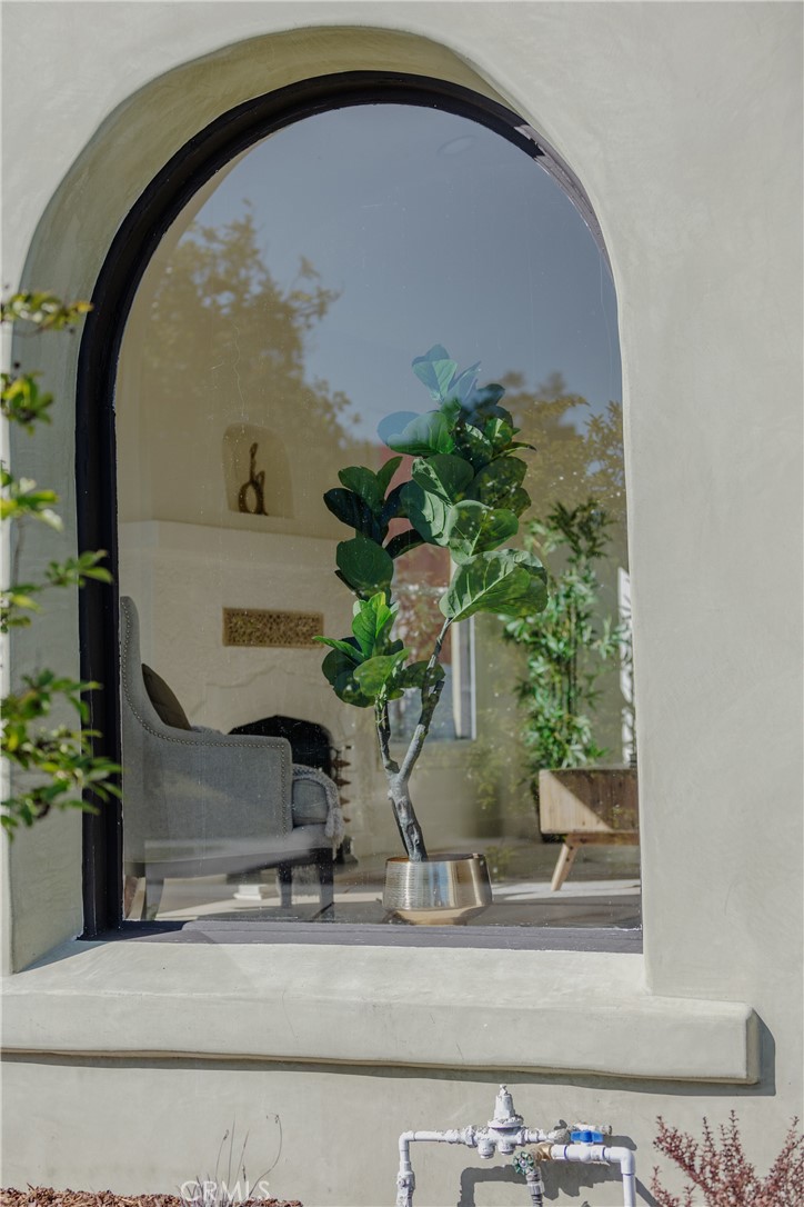 2127 W 76th Property Photo 49