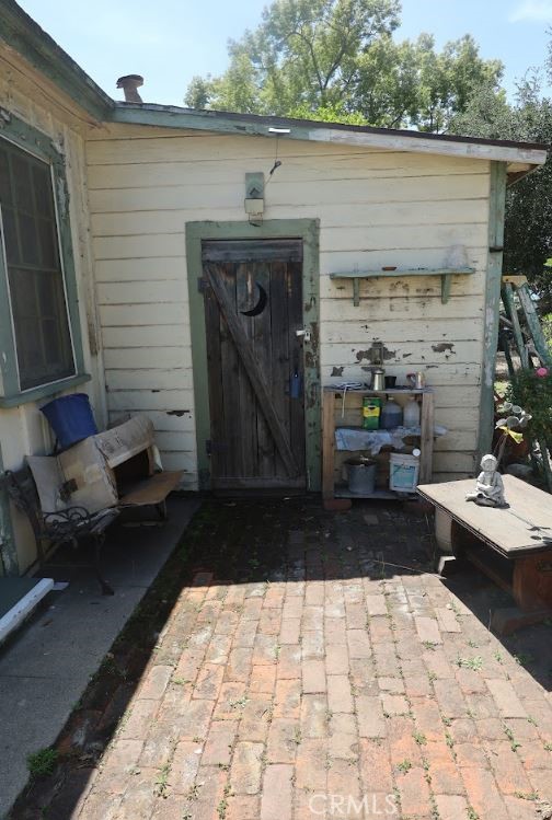 209 Carlton Property Photo 20