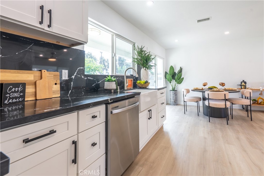 7516 San Juan Property Photo 10